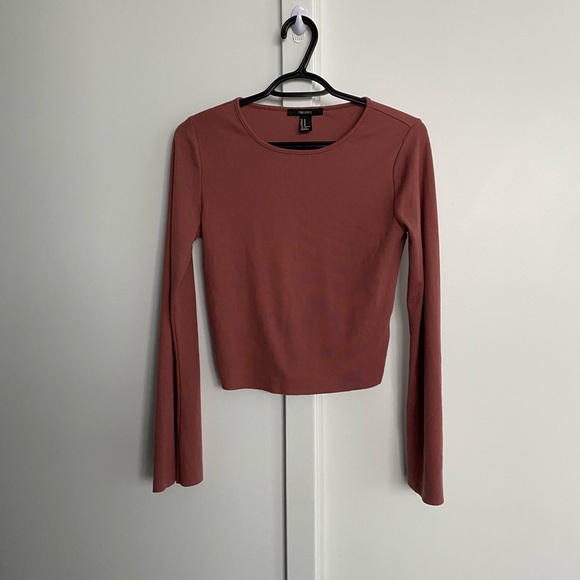 F21 Long Sleeve Duo - Picture 2 of 7
